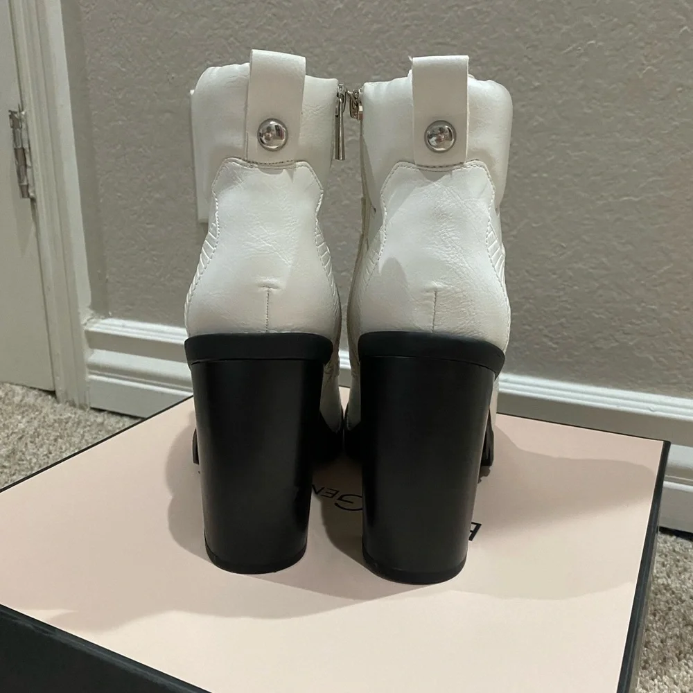 BCBGeneration boots - Picture 4 of 7